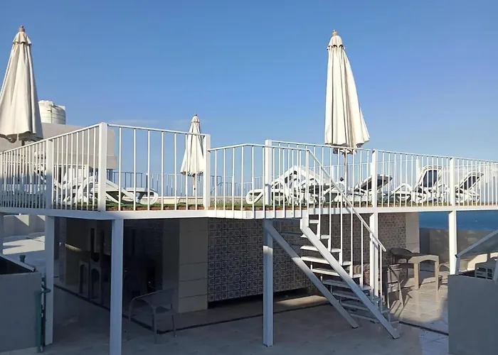 Luxury Sea View 5 Apartment *